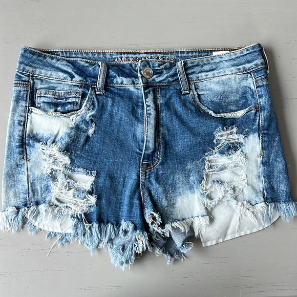 American Eagle Outfitters Pants - AMERICAN EAGLE STRETCH HI-RISE SHORTIE SIZE 14